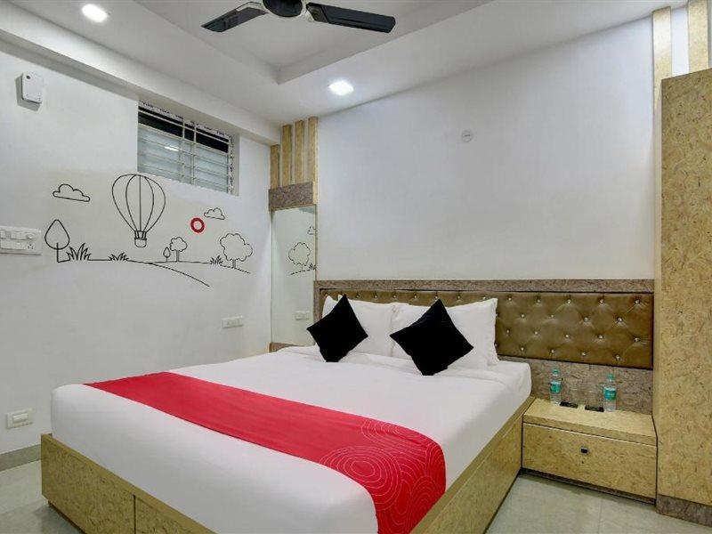 Hotel Super Grand Collection O Near Sarjapur Road Near 7d Voyage 4*